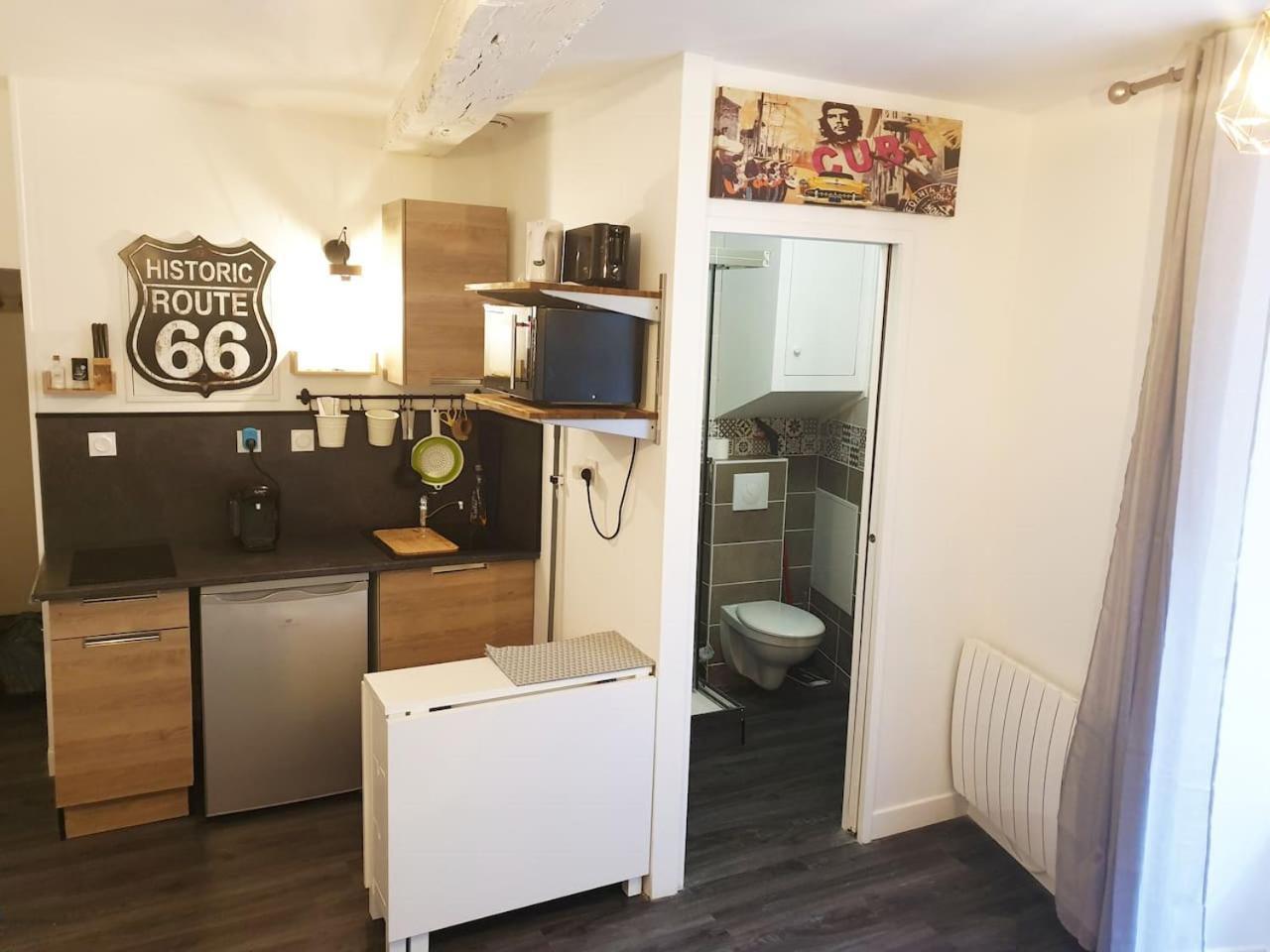 Le Nid Des Carmes Apartment Nantes Ngoại thất bức ảnh