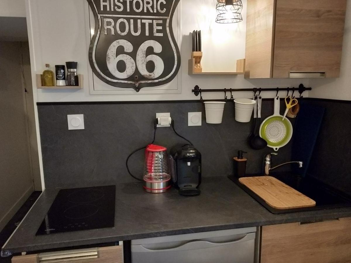 Le Nid Des Carmes Apartment Nantes Ngoại thất bức ảnh